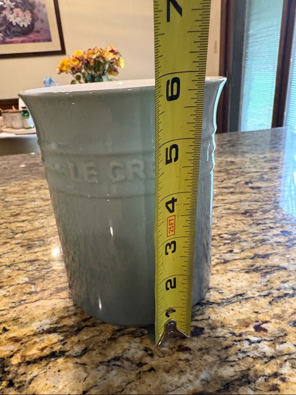Le Creuset Stoneware 1L Utensil Crock, Sea Salt - Picture 7 of 10